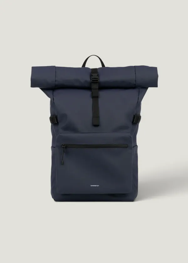 Sac à dos 34l en matière recyclée | bleu foncé "stream rolltop backpack l - navy", Sandqvist