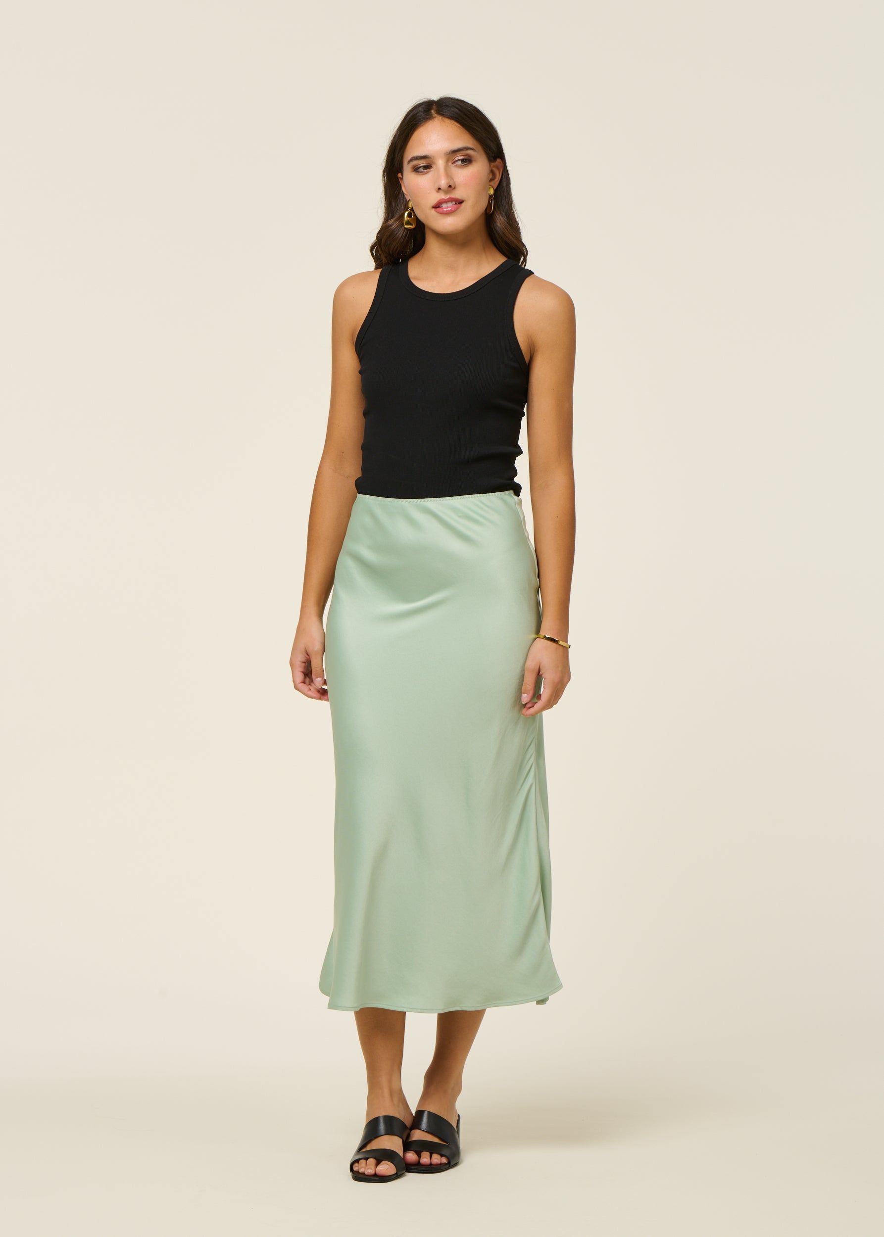 Jupe en satin recyclé | vert clair "lenovaa satin slip-skirt - foam", Armedangels, photo 6