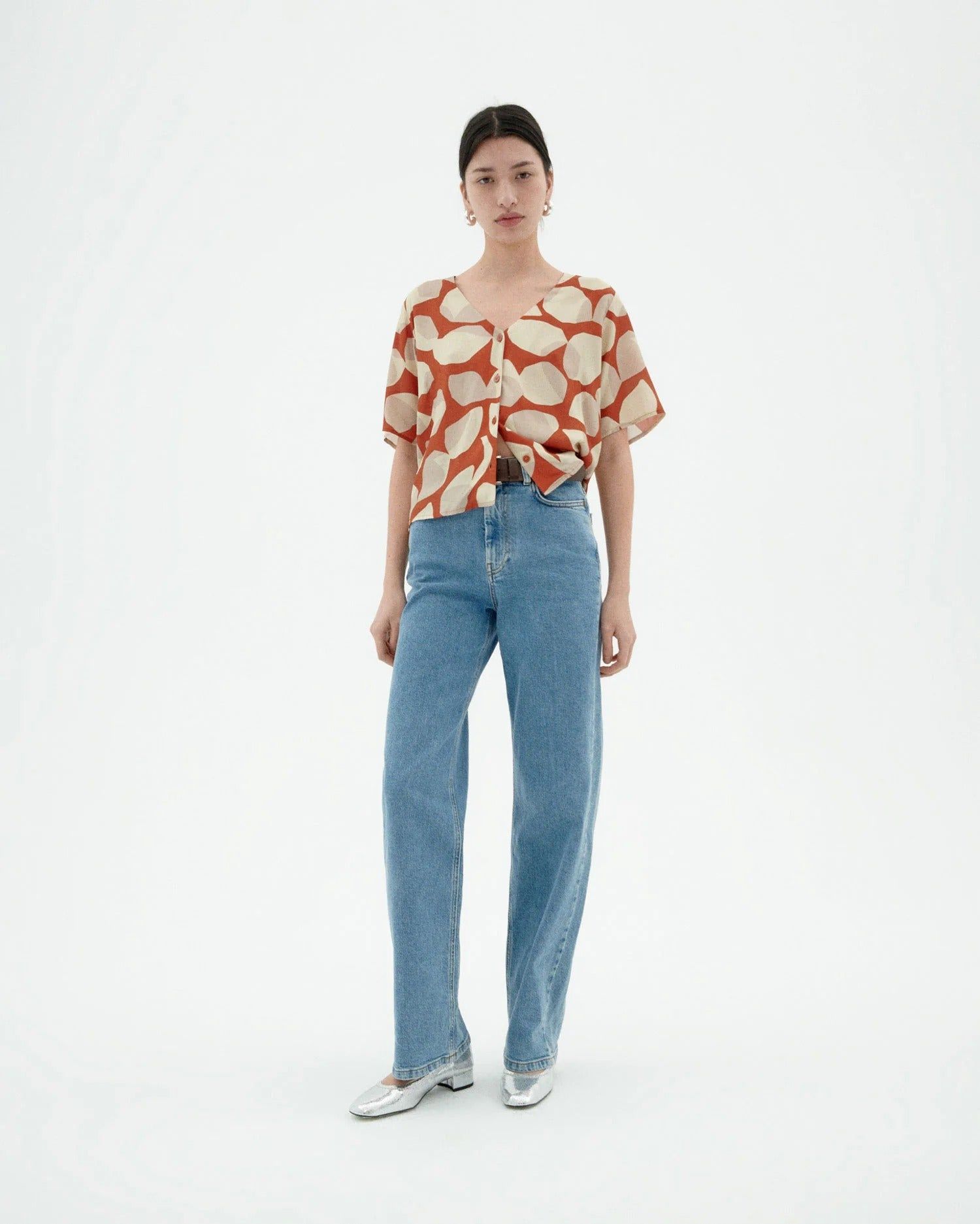 Blouse en ecovero | rouge "leaf light libelula blouse", Thinking Mu, photo 4