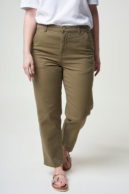 Hose mit geradem Schnitt aus Bio-Baumwolle in Oliv - calla burned olive, Knowledge Cotton Apparel, Foto 1