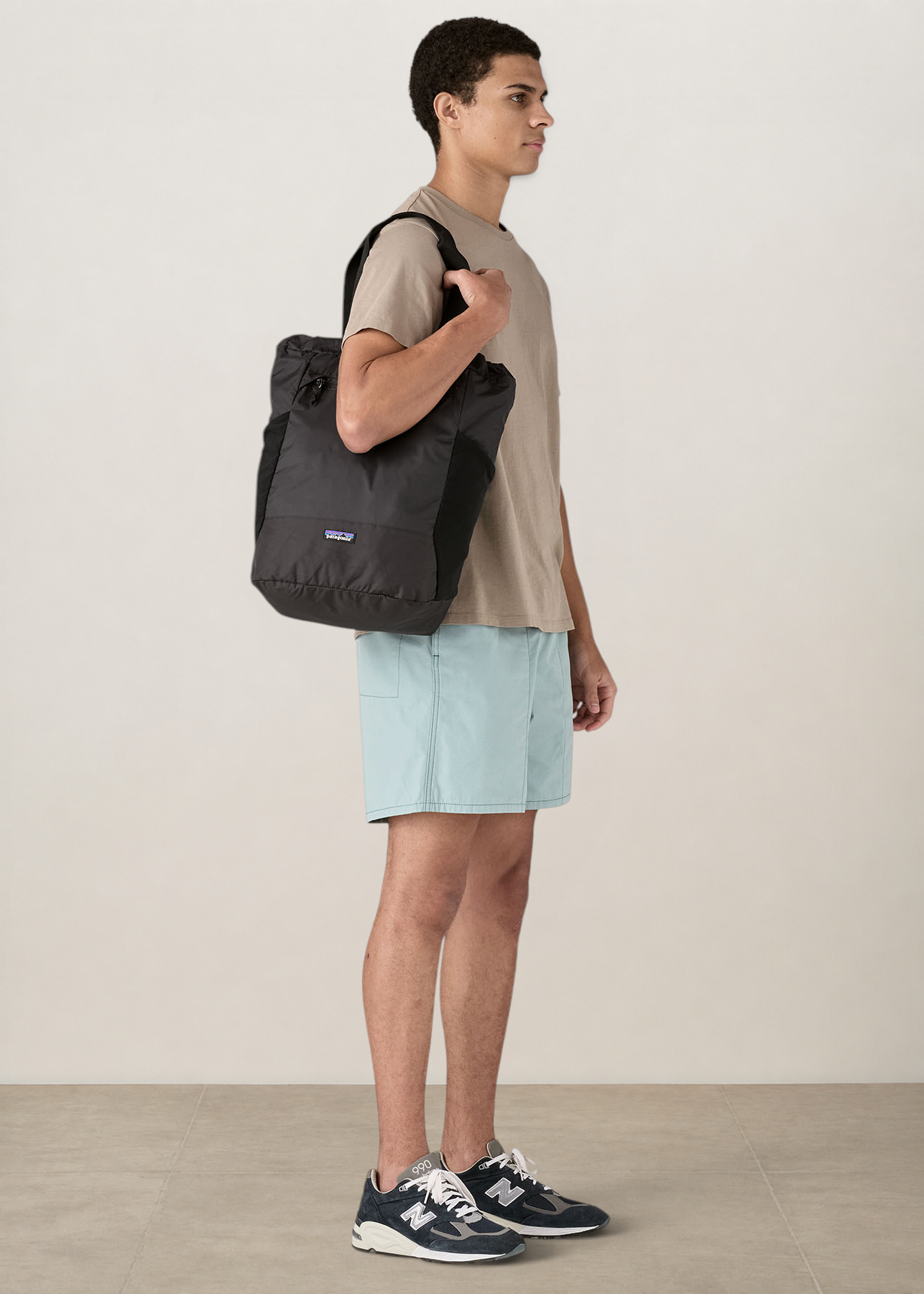 Sac à dos et épaule 24l en matières recyclées | noir "Terravia tote pack - blk", Patagonia, photo 4
