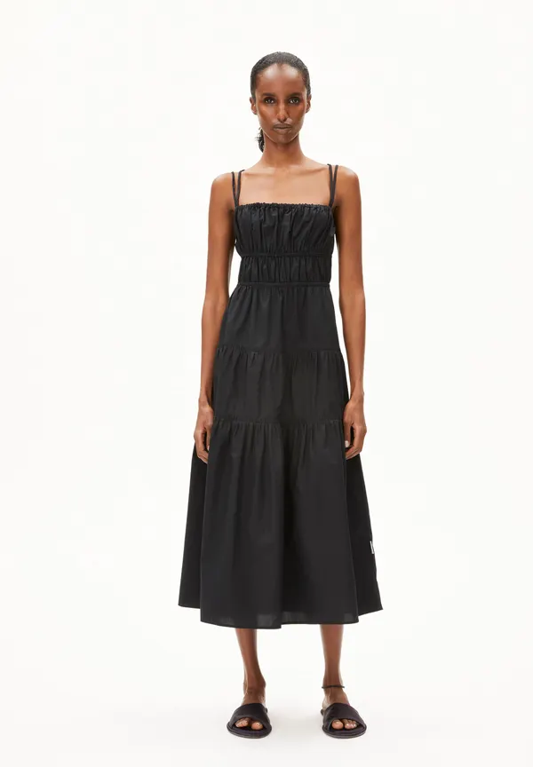 Robe tissée en coton bio  | noir "hetmalaa - black", Armedangels