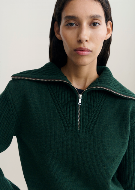 Pull zippé col en laine mérinos | vert "Green tanit knitted sweater - green" - Thinking Mu