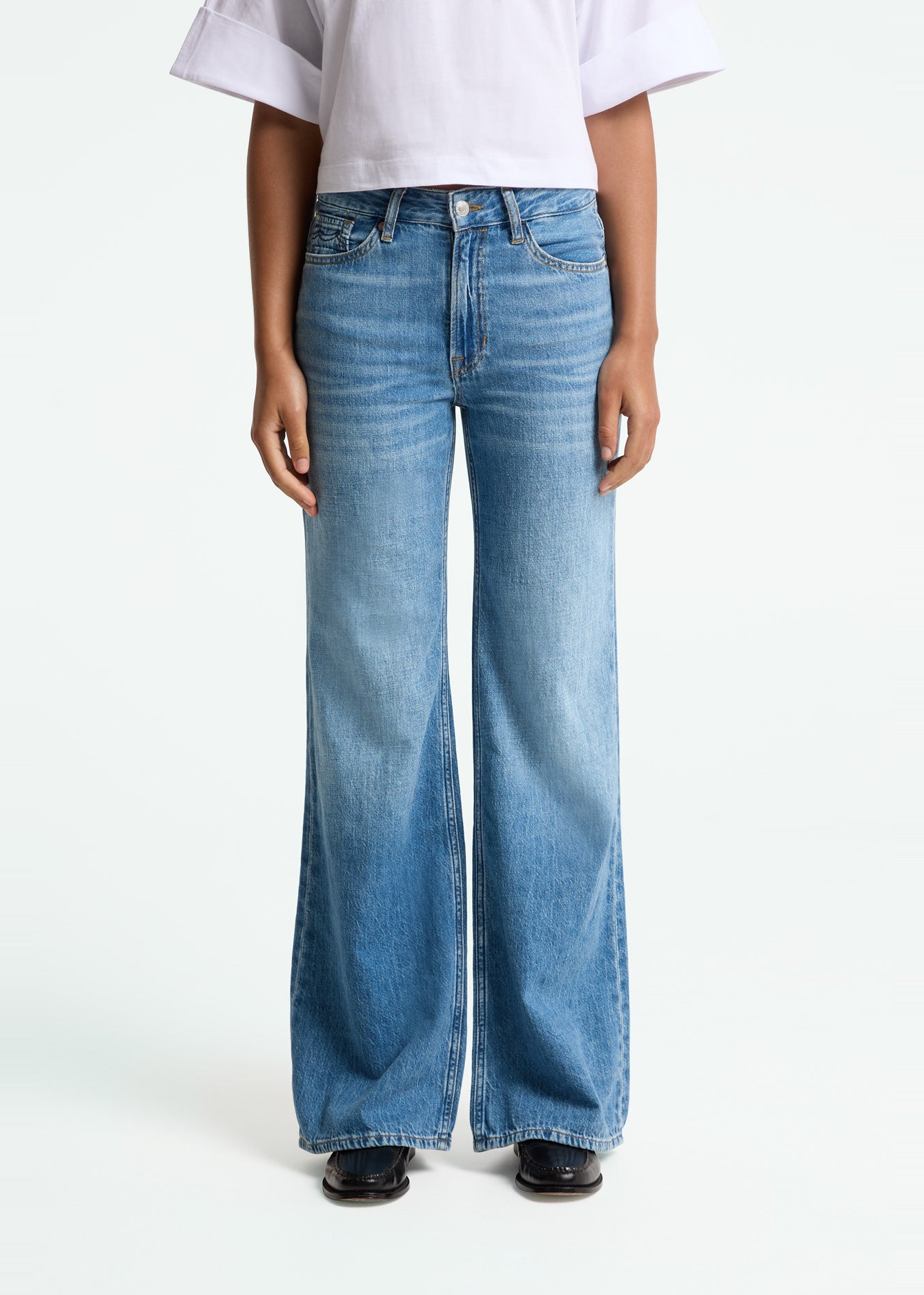 Jean évasé en coton bio | bleu "Jane hopcete electric mid - hopcete-electric-mid", Kings of Indigo, photo 4