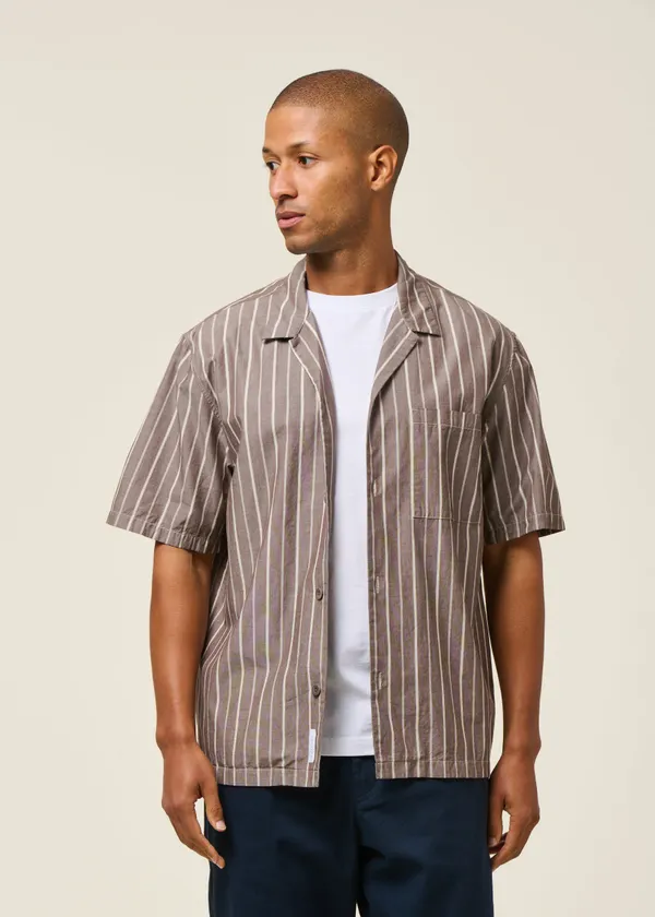 Chemise manches courtes en coton bio | rayé "bowling shirt - brown stripe", Rotholz
