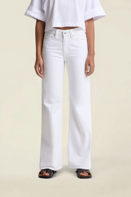 Jean flare en coton bio l blanc "Jane - diop optical white" - Kings of Indigo