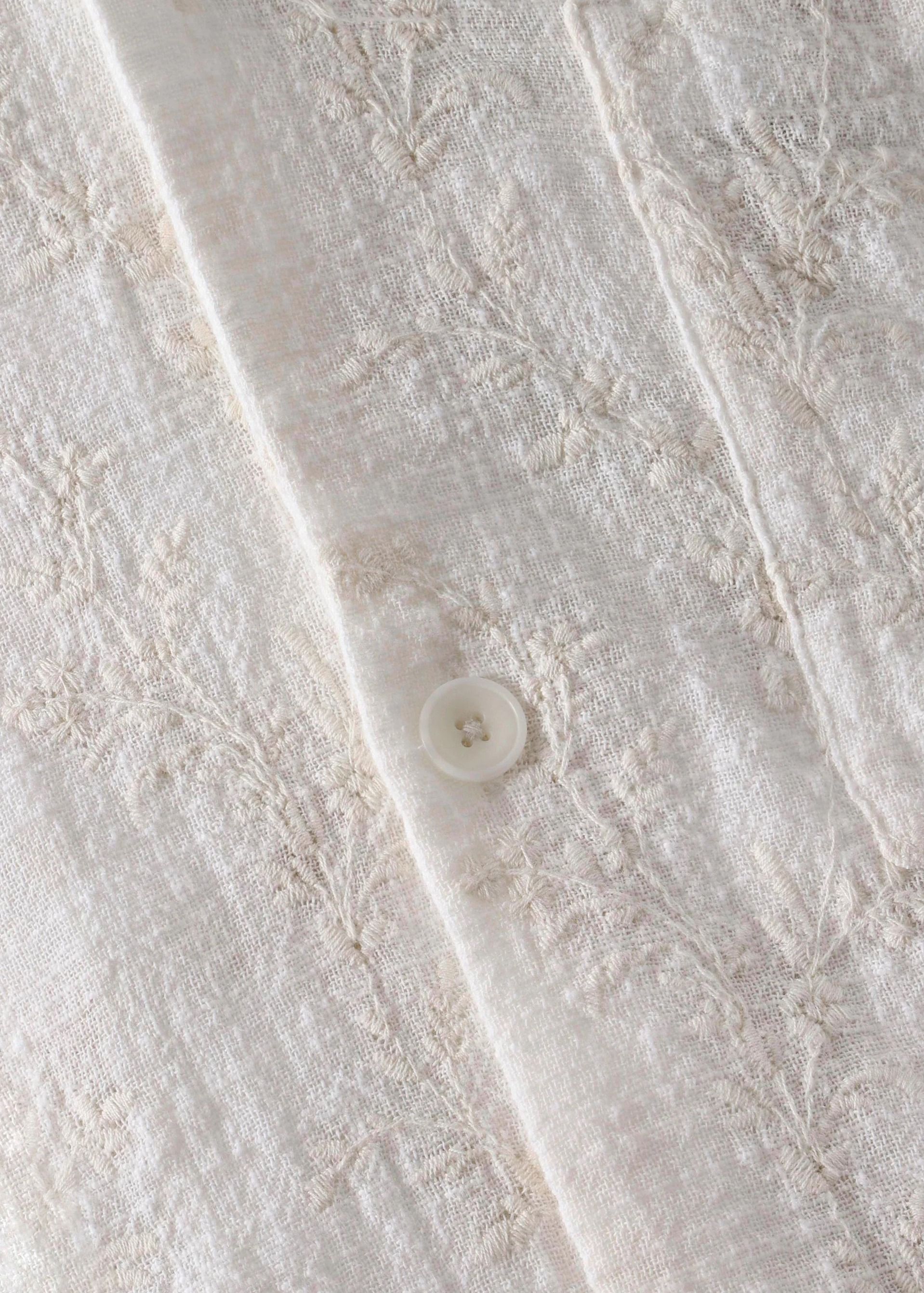 Bestickte Bluse aus Bio-Baumwolle | Weiß "Leisure shirt organic cotton - floral white", Rotholz, Foto 5