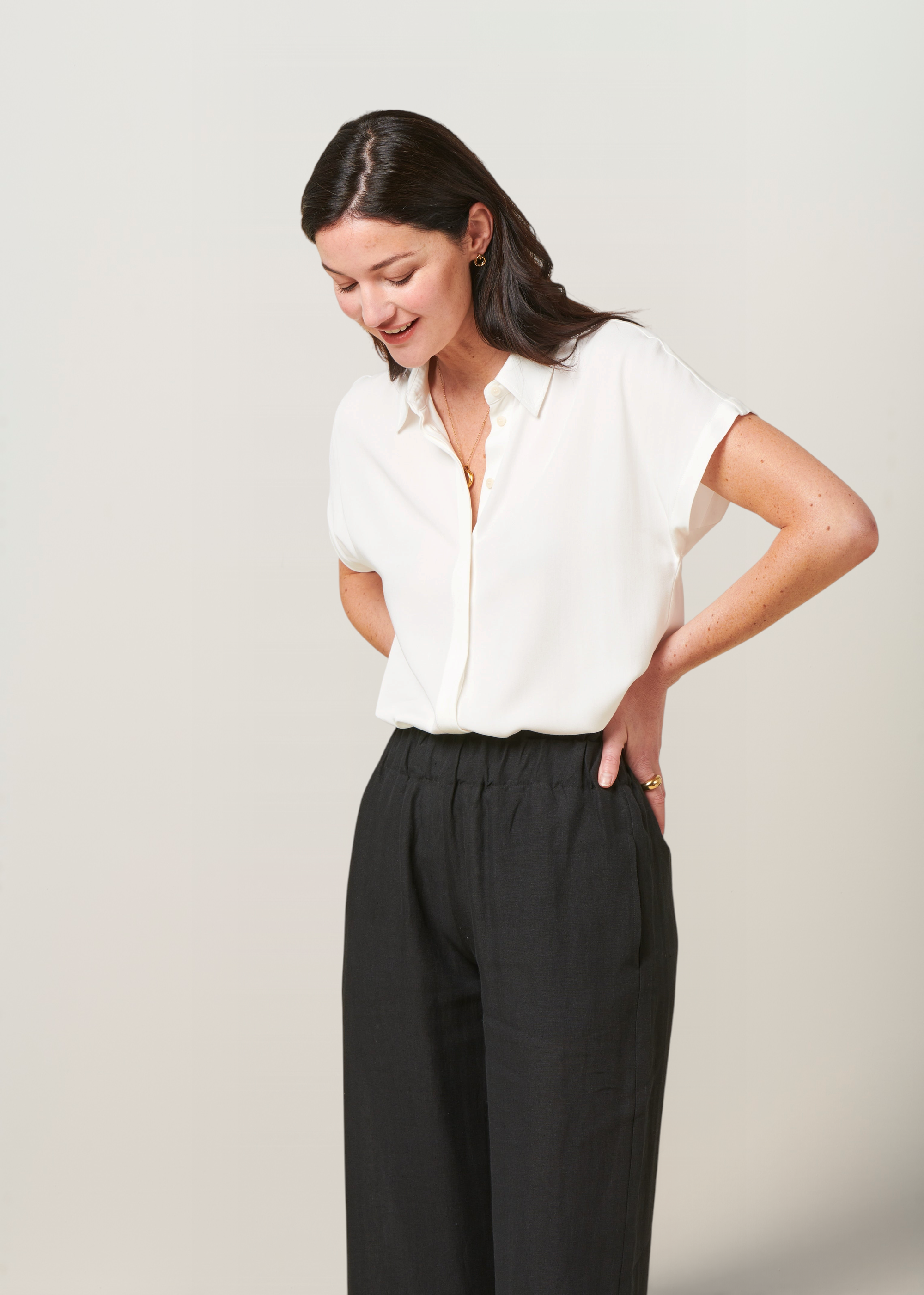 Bluse aus Ecovero | Weiß "larisaana off white", Armedangels, Foto 2