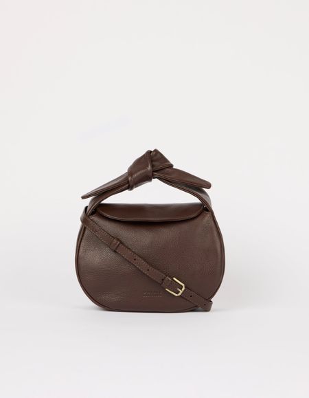 Sac à main en cuir certifié | chocolat " coco croissant chocolate soft grain leather" - O My Bag