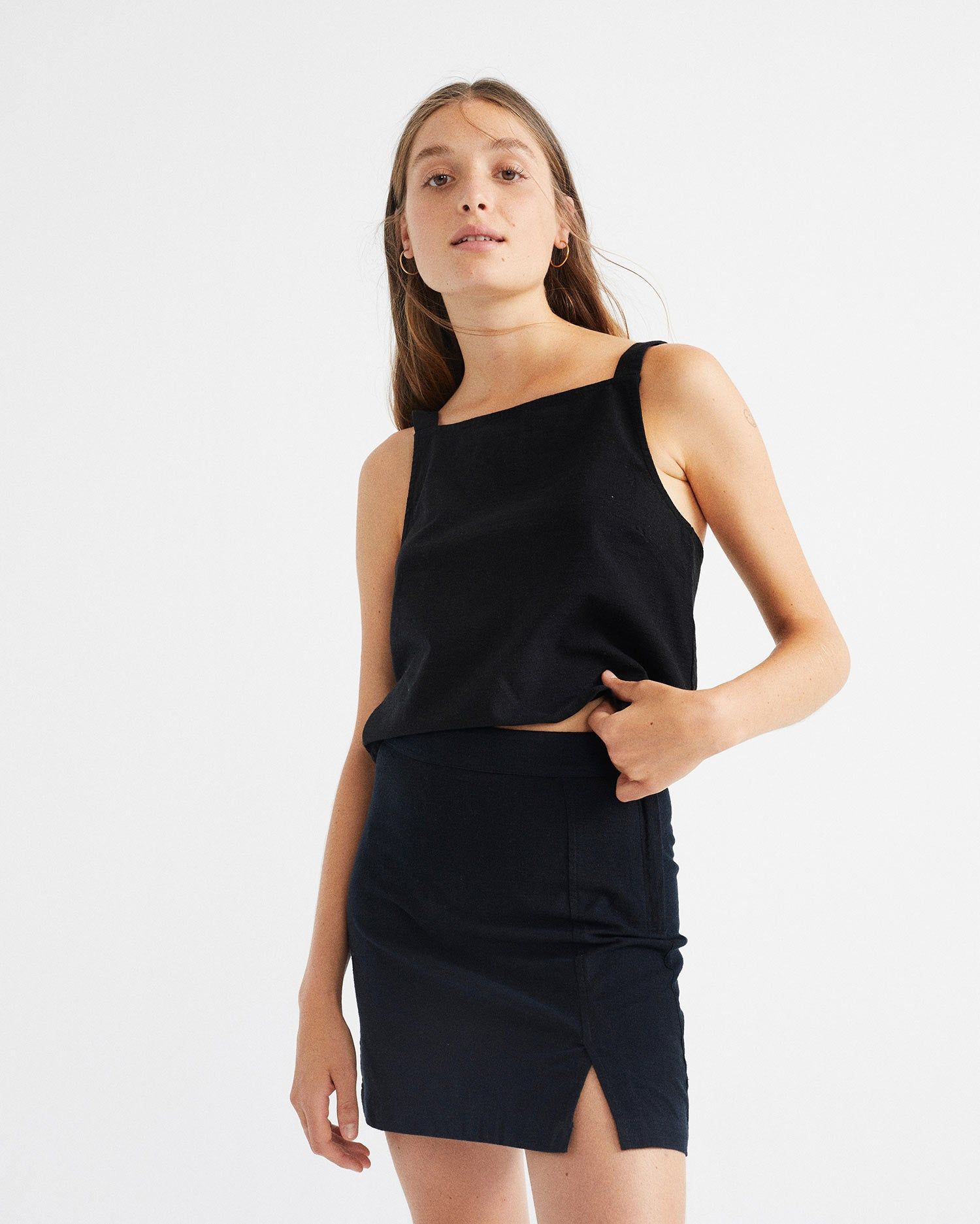 Jupe moulante fendue noire en coton bio - tulipan skirt, Thinking Mu, photo 2