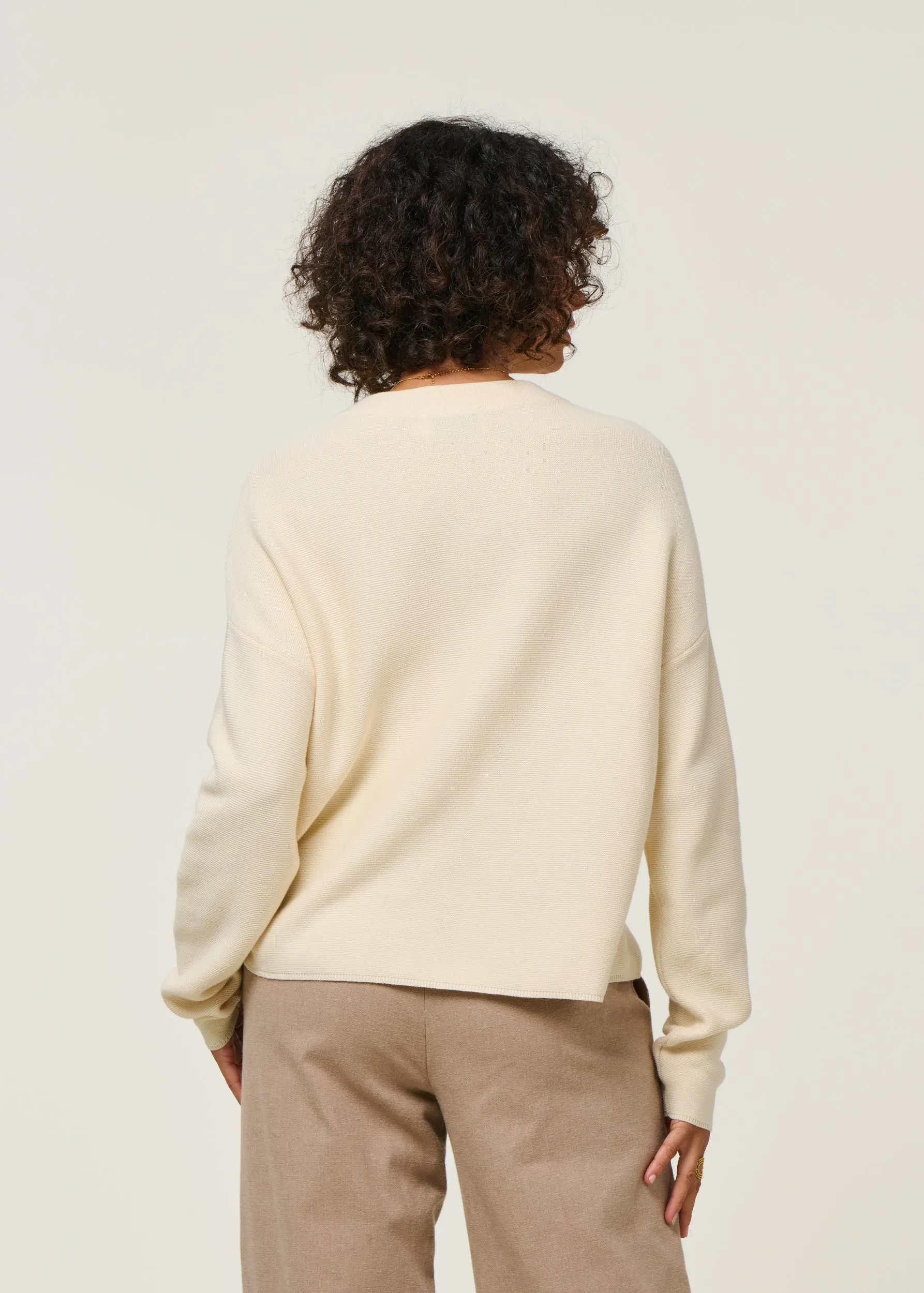 Pull ample en coton bio | beige "merinaa links links oatmilk", Armedangels, photo 3