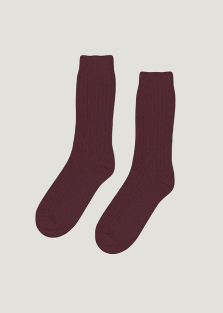 Chaussettes en laine mérinos recyclée | bordeaux "oxblood red" - Colorful Standard